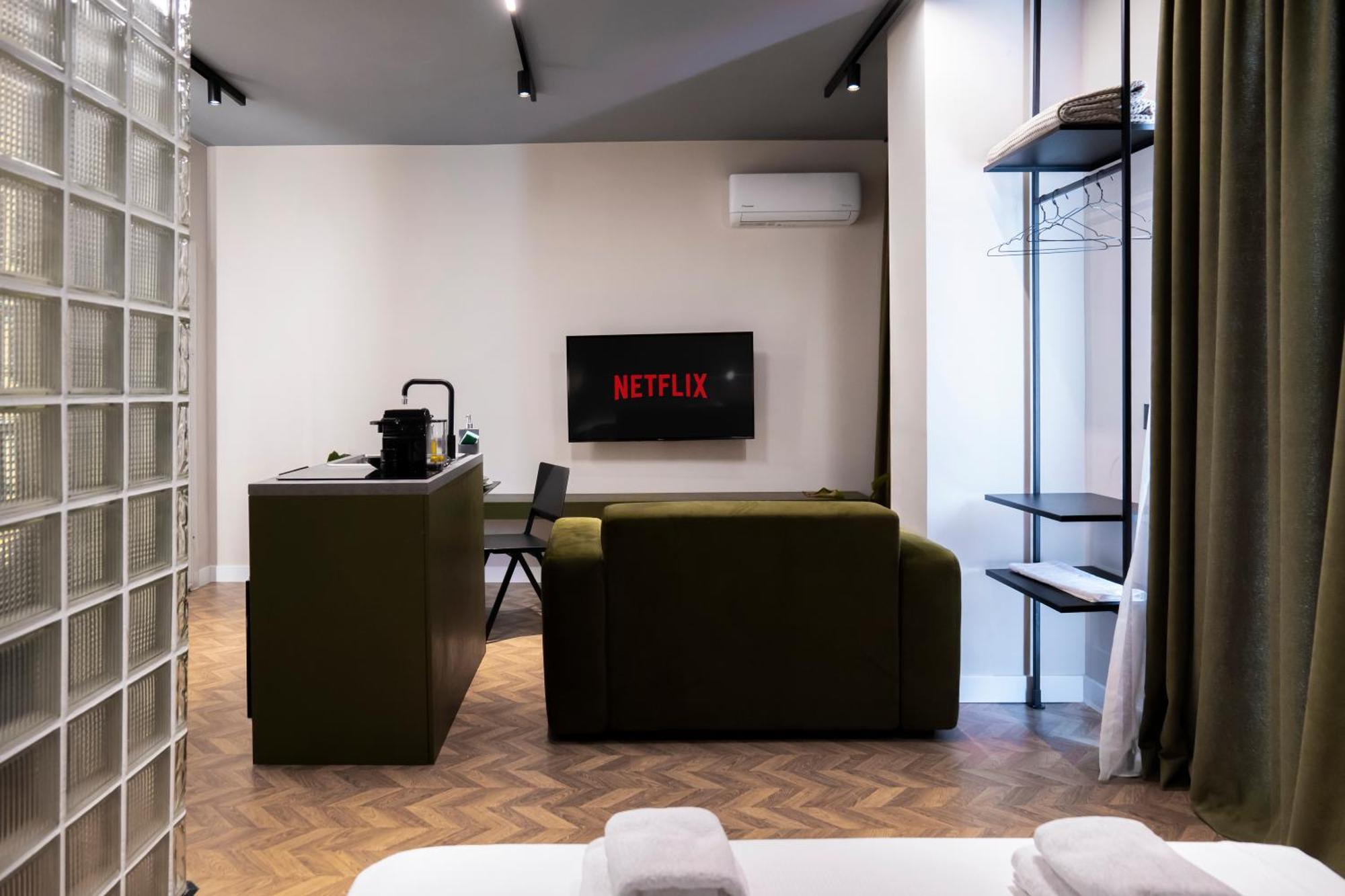 Muz Studios 티라나 외부 사진